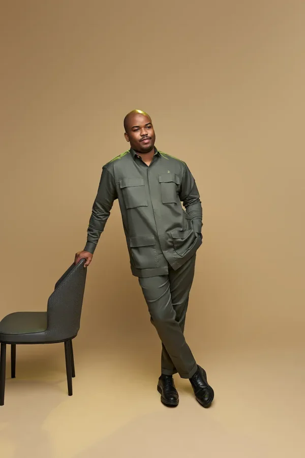 Ensemble 4 poches vert treillis Azaag pieds croisés Ensemble 4 poches vert treillis Azaag pieds croisés